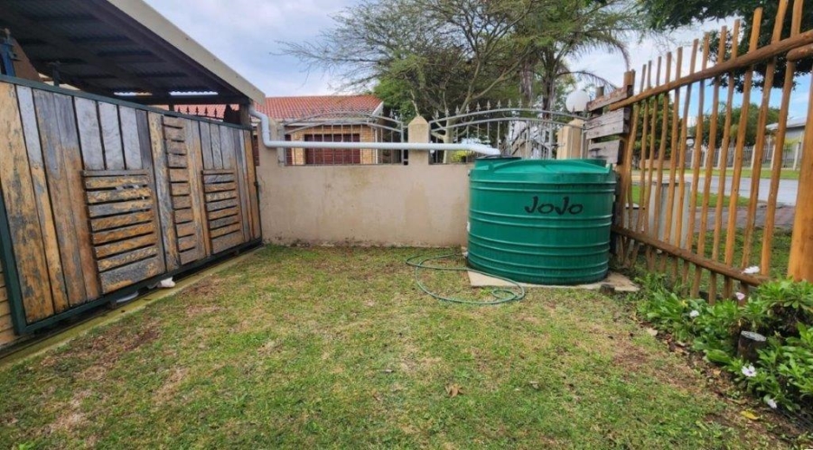 3 Bedroom Property for Sale in Wavecrest Eastern Cape